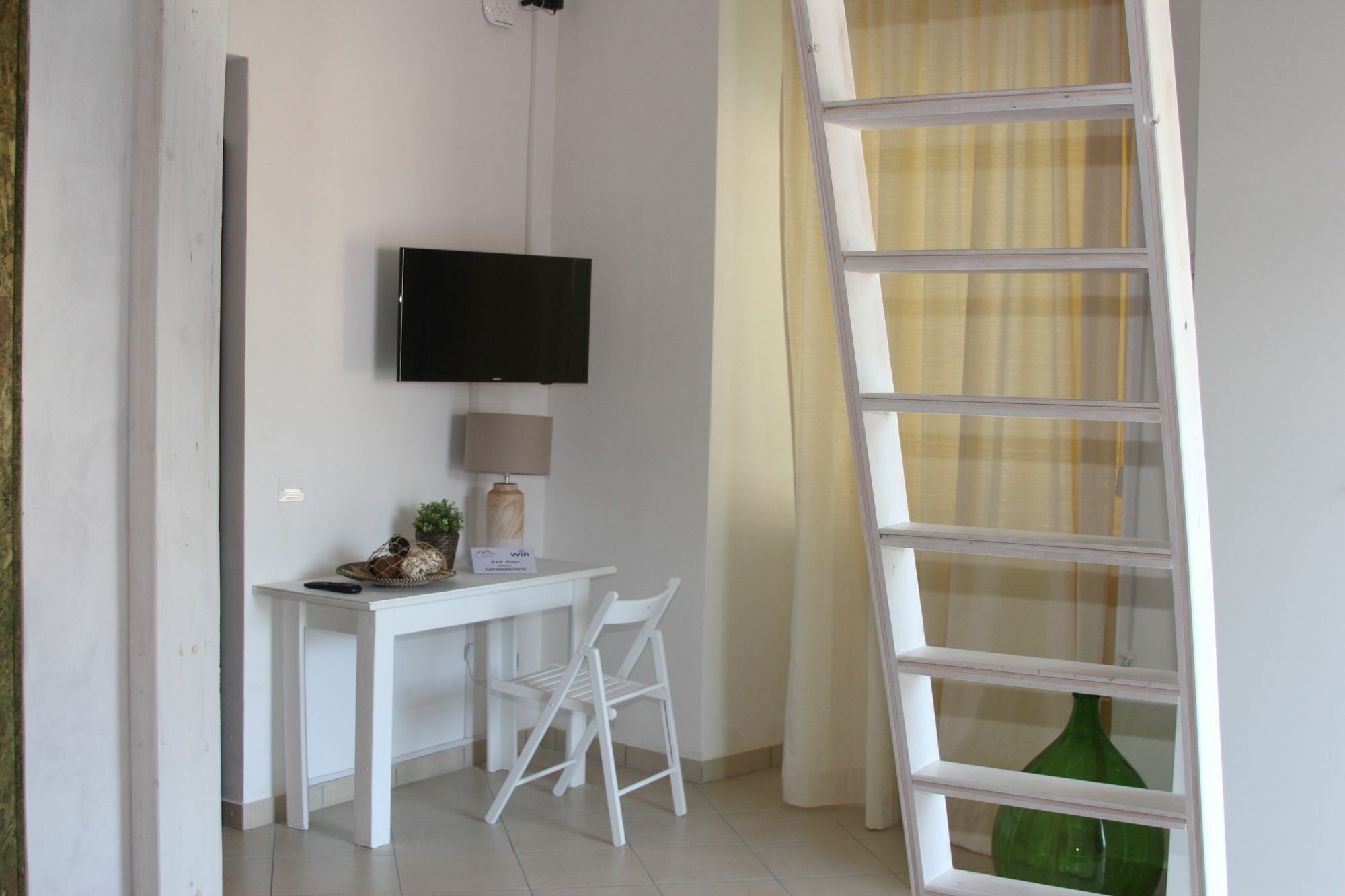 Hotel Mimi